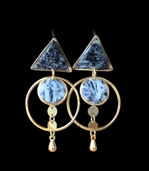Boucles d’oreilles PROTECTION – triangle noir, marbre & goutte dorée #418 - YOGA SPIRIT