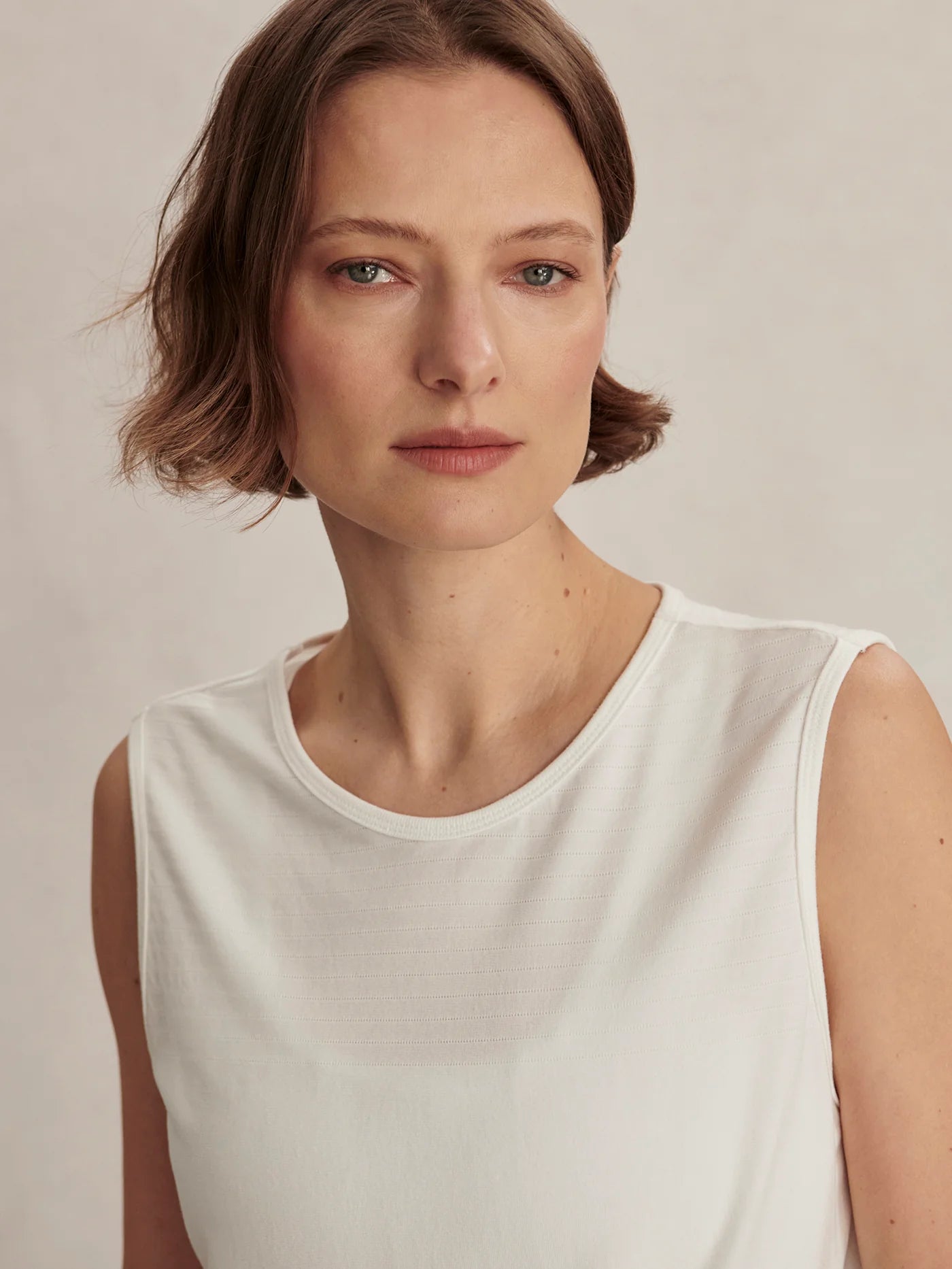 Débardeur NOLAN Seamless longline – douceur naturelle et allure active - YOGA SPIRIT