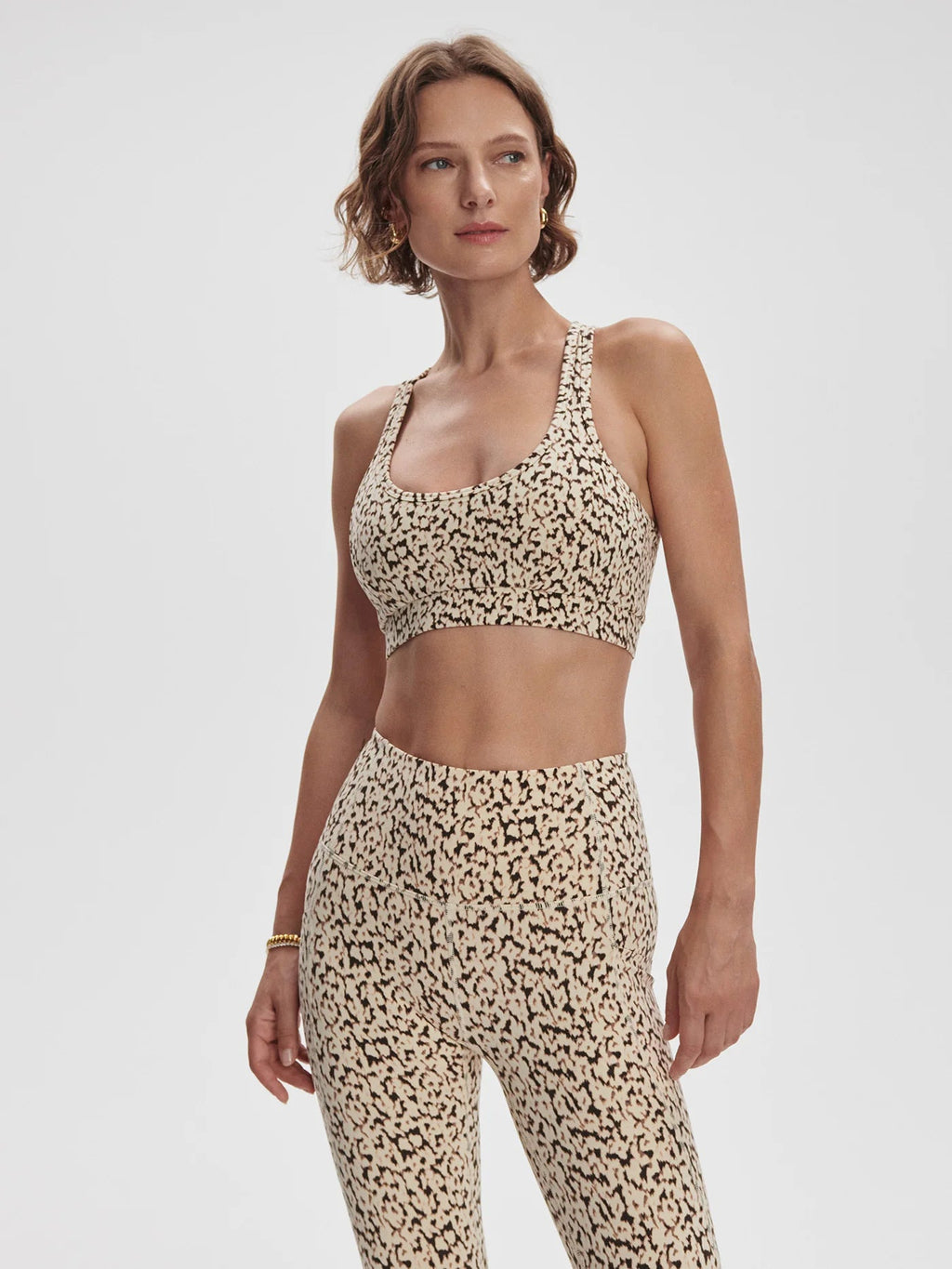 Brassière de yoga ARIA léopard – maintien & style sauvage Varley