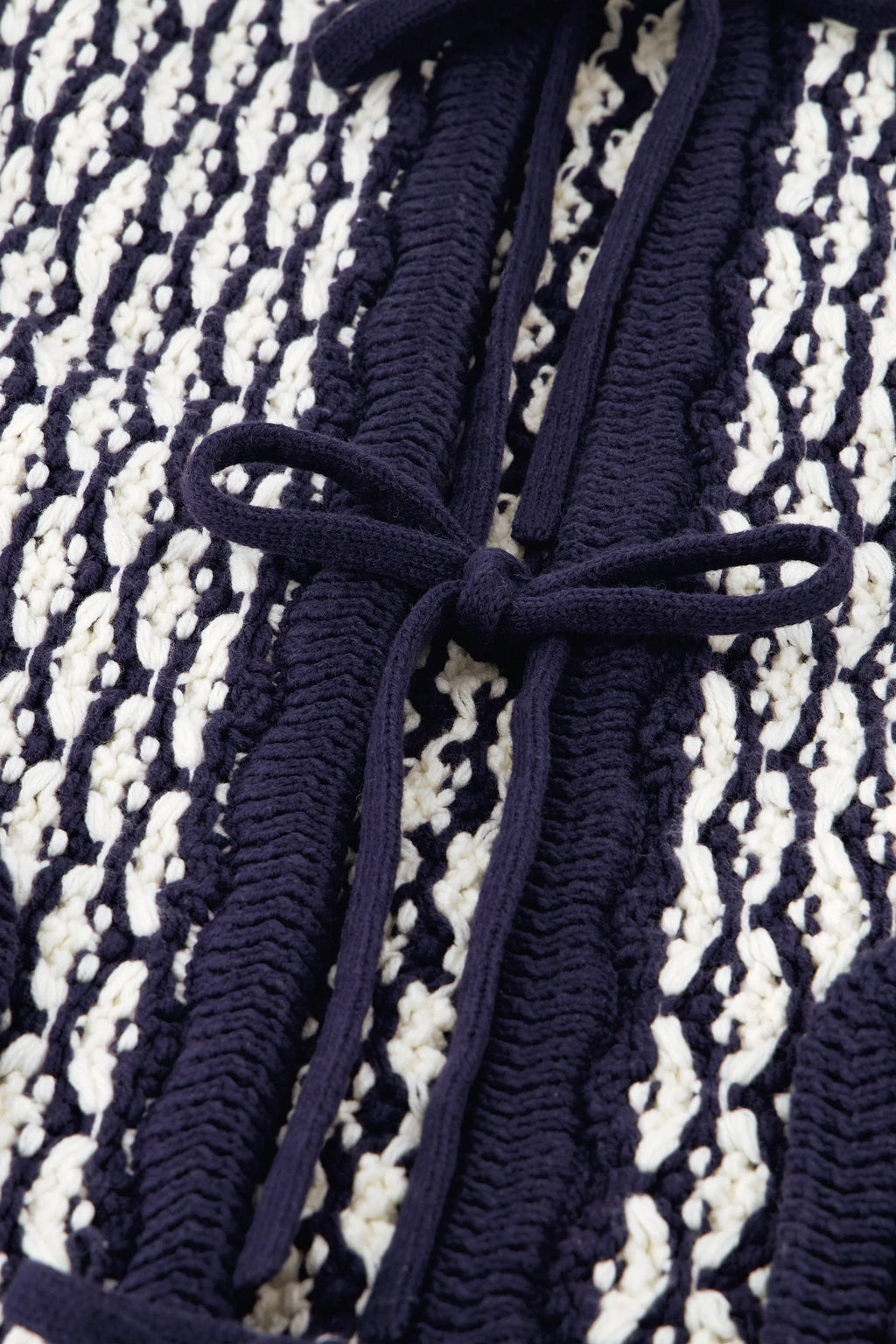 Cardigan BALOU, blanc cosy et bleu marine - YOGA SPIRIT