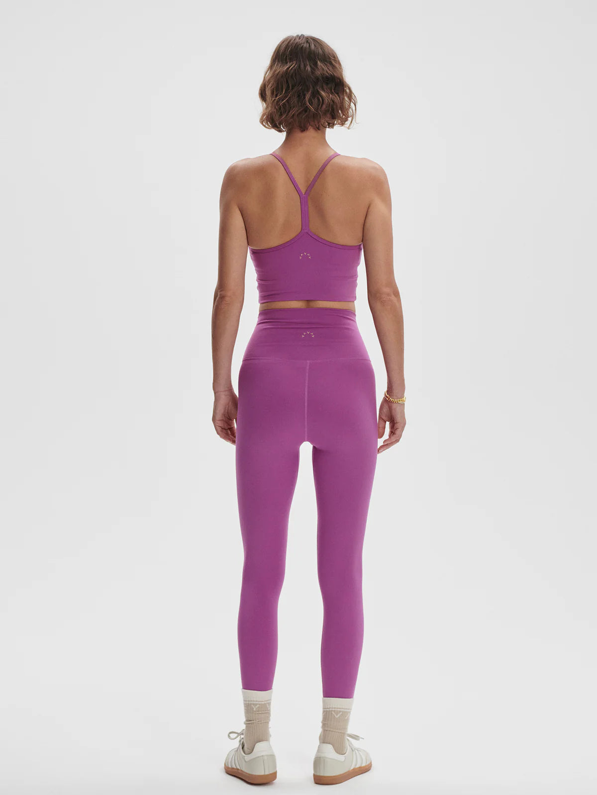 Brassière de yoga GAÏA fushia, le confort ultime - YOGA SPIRIT