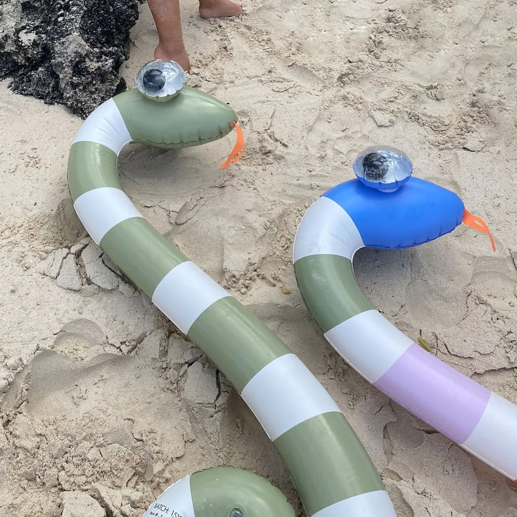 Un ensemble de deux frites de piscine gonflables- Wild Multi - YOGA SPIRIT
