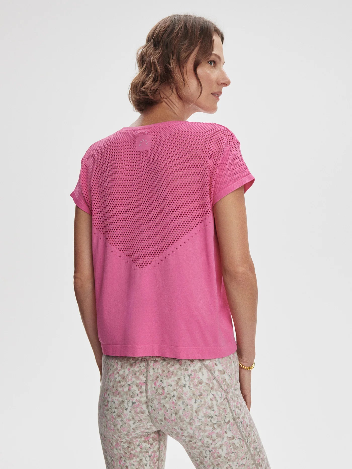 T-shirt Calloway rose – confort seamless et allure décontractée - YOGA SPIRIT