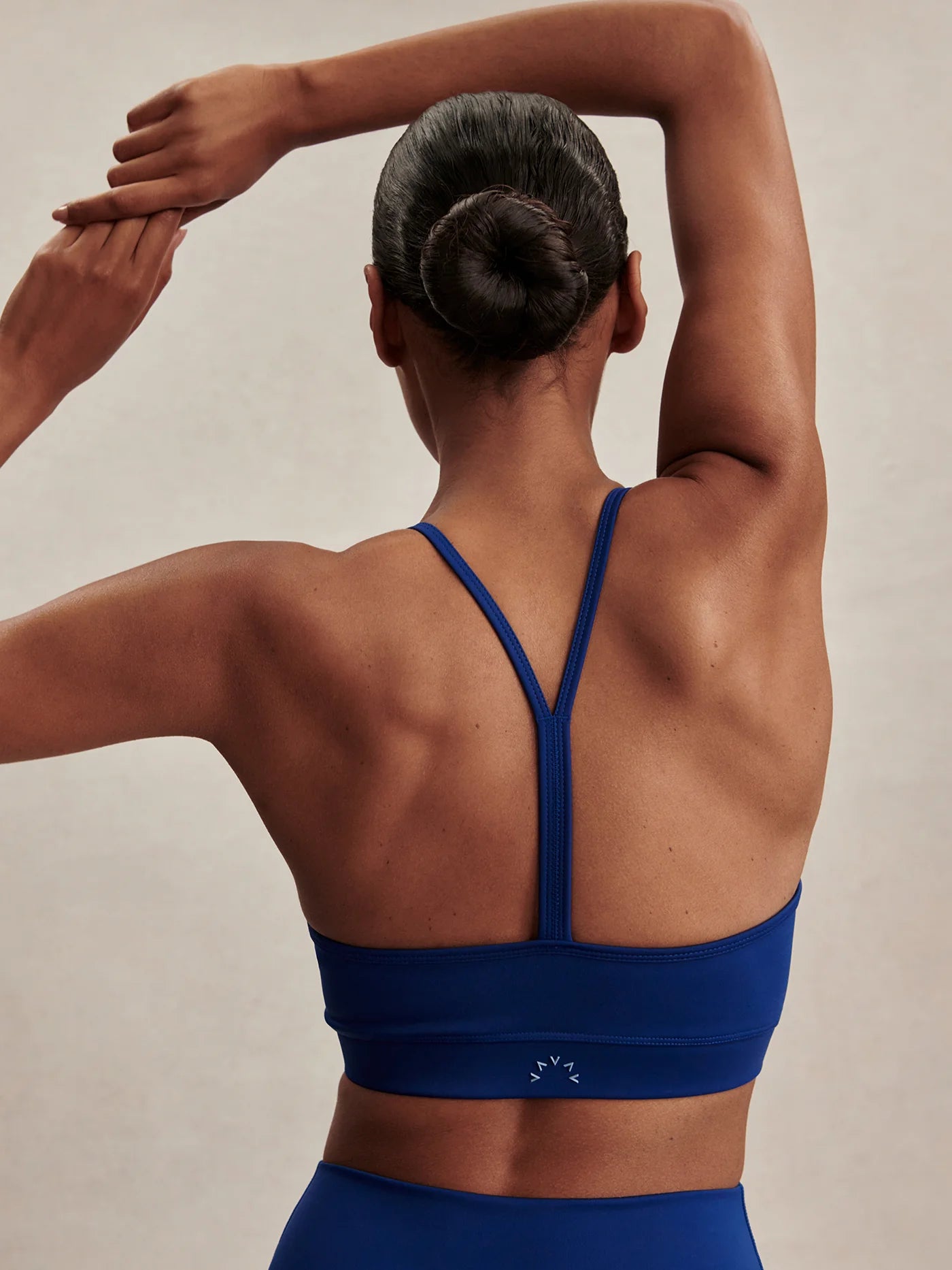 Brassière CERYS Assure – maintien sculptant et élégance active - YOGA SPIRIT