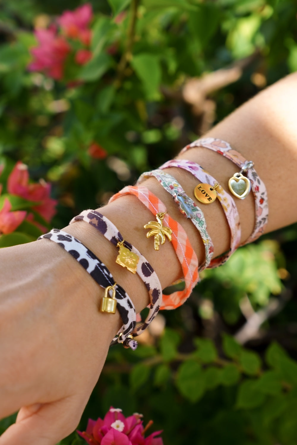 Bracelets Liberty GINGKO – ruban fleuri et breloque dorée